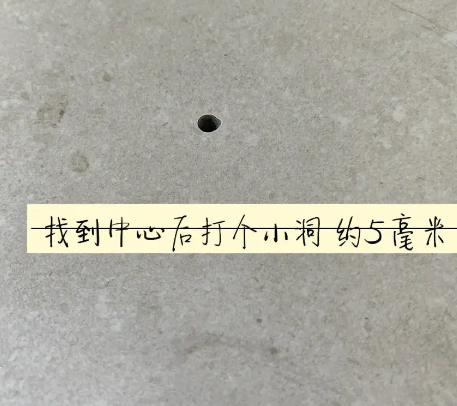 宿城瓷砖空鼓维修公司专业解答在瓷砖铺贴过程中，如果砂料搅拌不均匀，将会带来以下问题